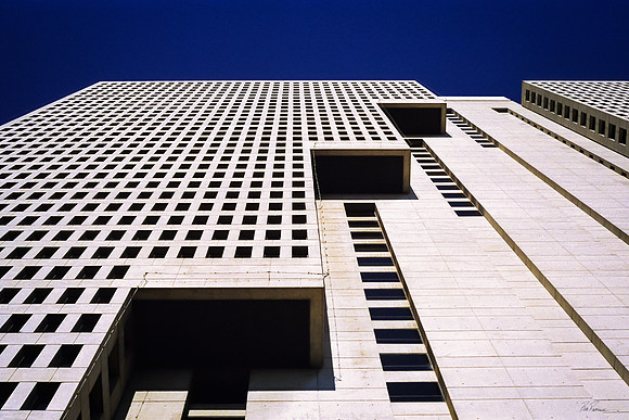 Burnett Plaza Tower (Fort Worth, Texas - May 2002)