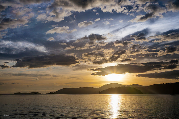 Paraty Sunrise IV